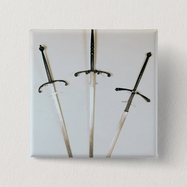 Three two-handed swords, 1570 15 cm square badge (Front)