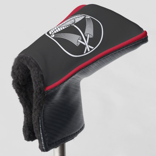 Three umbrellas in a threadlike ring golf head cover (3/4 Front)