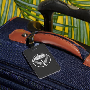 Three umbrellas in a threadlike ring luggage tag