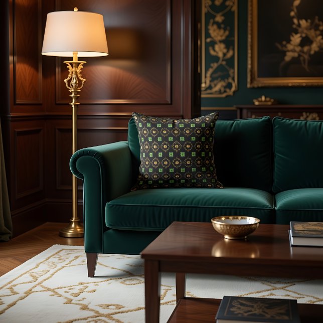 Throw Pillow (Creator Uploaded)