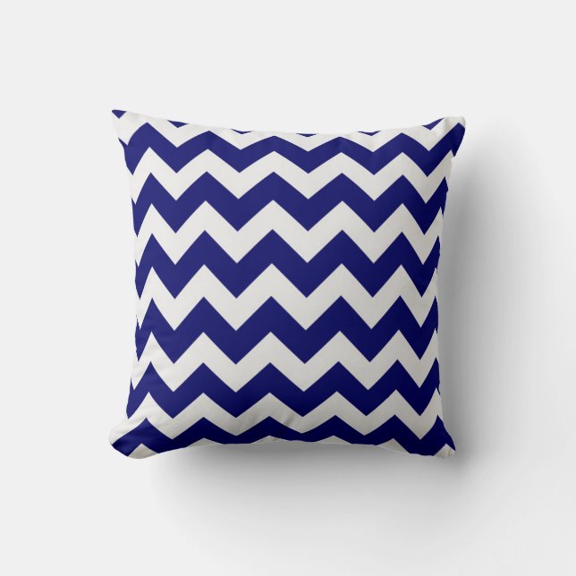 Throw Pillow/Blue and White Chevron Cushion (Front)