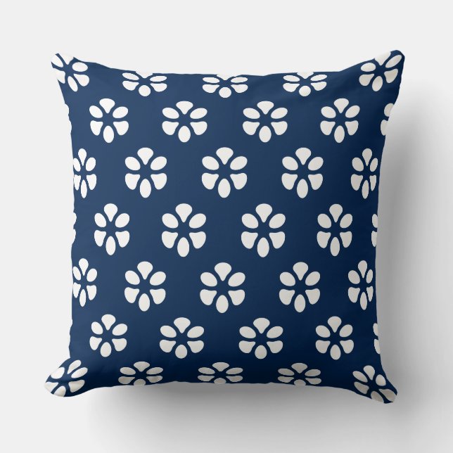 Throw Pillow Flowers (Front)