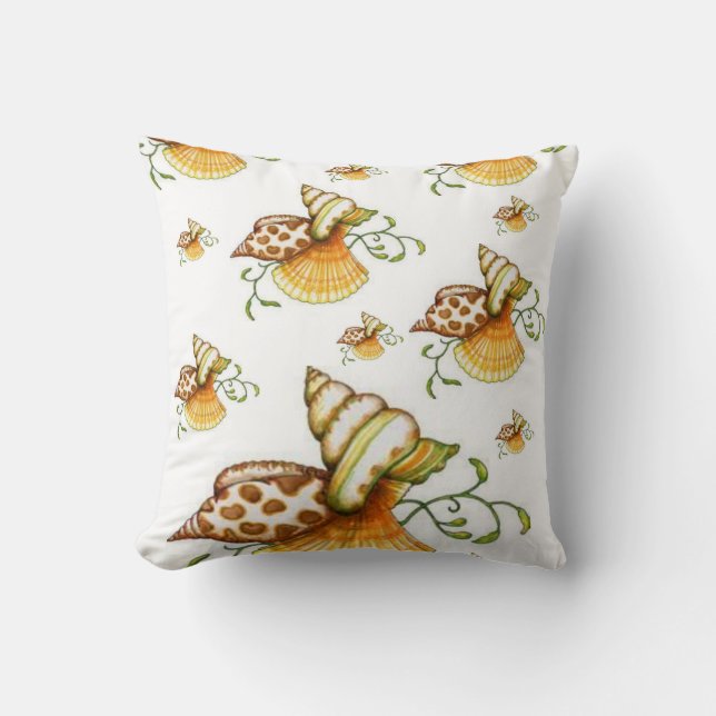 Throw Pillow Seashell (Front)