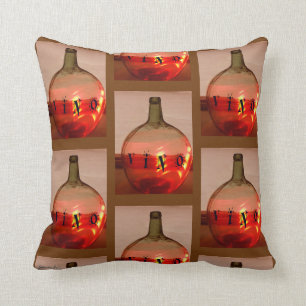 Throw Pillow VINO