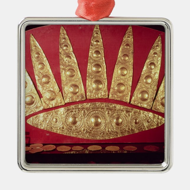 Tiara from Grave III Metal Tree Decoration (Front)