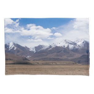 Tibet, Himalaya - Scenic Mountain landscape Pillowcase