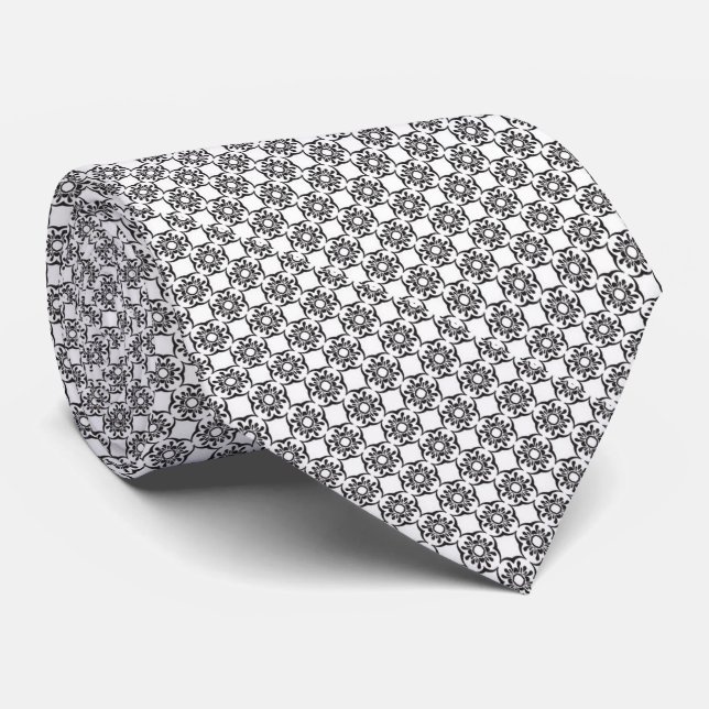 Tie/Black and White Geometric Tie (Rolled)