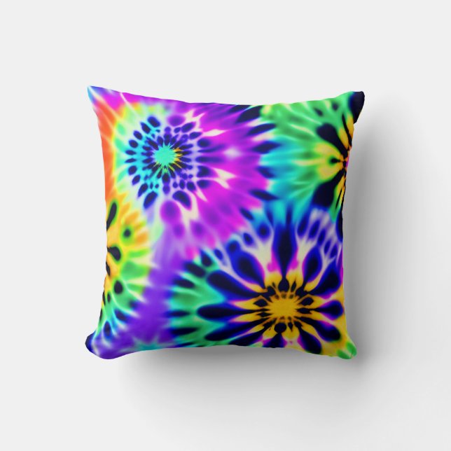 Tie Dye Swirling Pattern Design Cushion (Front)