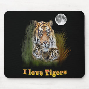 Tiger and cubs art mouse pad