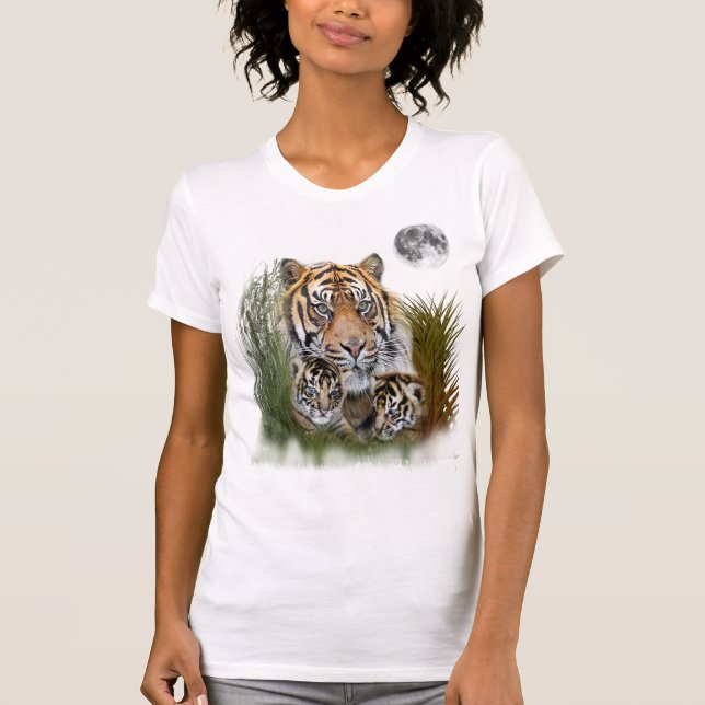 Tiger arnd Cubs T-shirt (Front)
