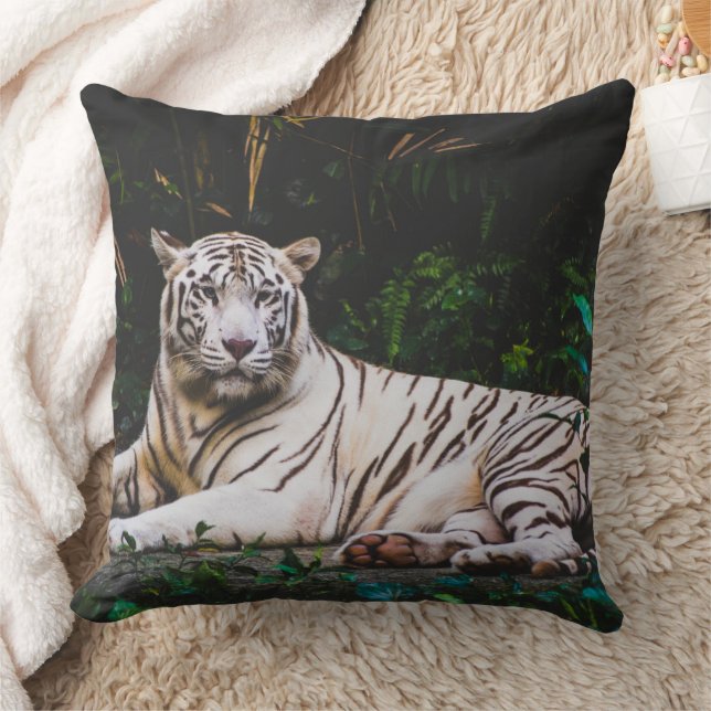 Tiger Cushion (Blanket)