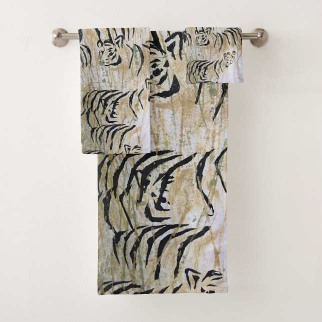 Tiger Painting Fibre Art Print Bath Towel Set (Insitu)