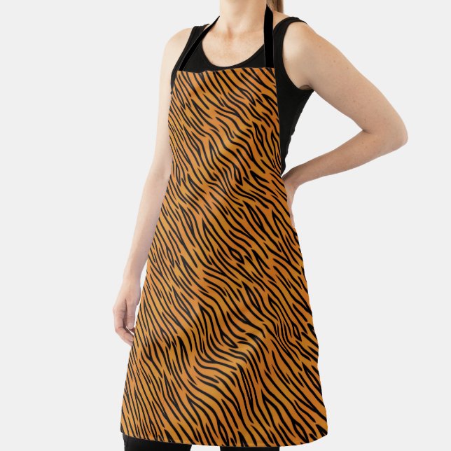 Tiger Stripe Pattern Apron (Insitu)