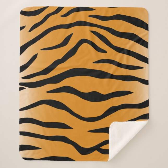 Tiger stripes pattern sherpa blanket (Front)