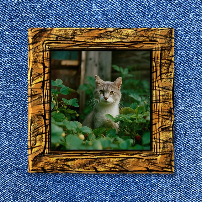 Tiger Stripes Photo Frame Button (Tiger Stripes Photo Frame Button)