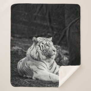 TIGER THINKING SHERPA BLANKET