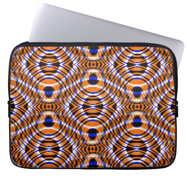 Tiger's eyes...... laptop sleeve (Front)