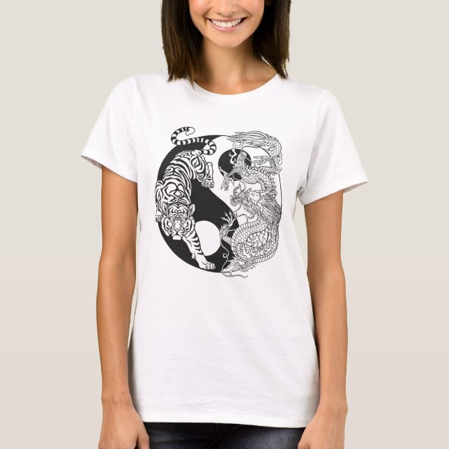Tigwr versus dragon. Yin Yang symbol T-Shirt (Front)