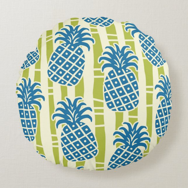 Tiki Pineapple Bamboo Stripes Pattern Round Cushion (Front)