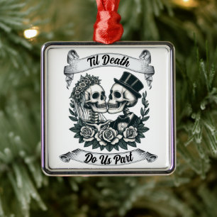Til Death Do Us Part: Bride & Groom Skeleton Metal Tree Decoration