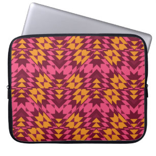 Timeless Geometric: Seamless Pattern Laptop Sleeve