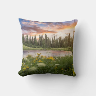 Tipsoo Lake of Mt.Rainier Cushion