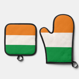 "Tiranga Jhanda" Indian Tricolour Flag Oven Mitt & Pot Holder Set