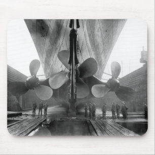 Titanic's propellers mouse pad