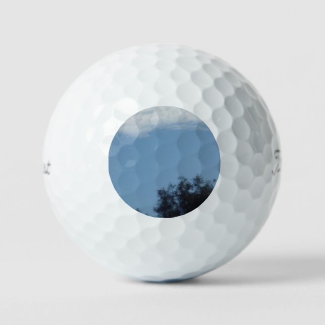 Titleist Pro V1 golf ball 2023 ART AND DESIGN  (Front)