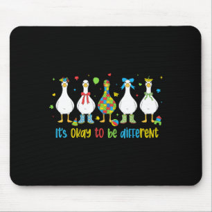 To be different silly goose autism specialTo be di Mouse Pad