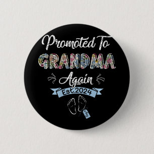 To Grandma Again Est 2024 Pregnancy Announcement 6 Cm Round Badge