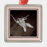 'Toe Shoes' Ornament