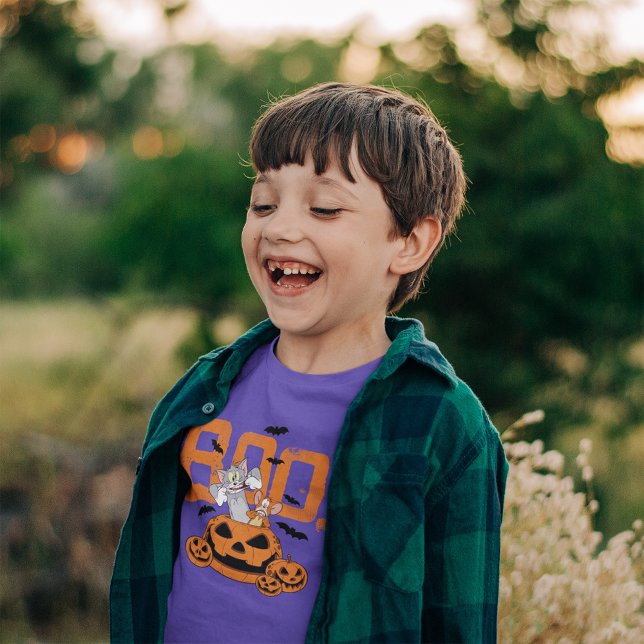 Tom & Jerry | Happy Halloween Boo T-Shirt (Kid wearing shirt)