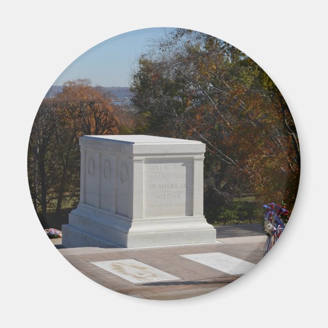 Tomb of the Unknown Soldier Arlington Magnet (Front)