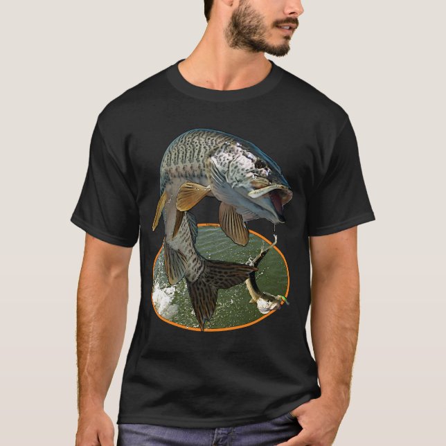 Toothy musky flight T-Shirt (Front)