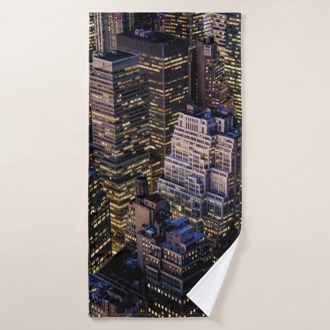 TOP VIEW OF CITY BUILDING BATH TOWEL (Bath Towel)
