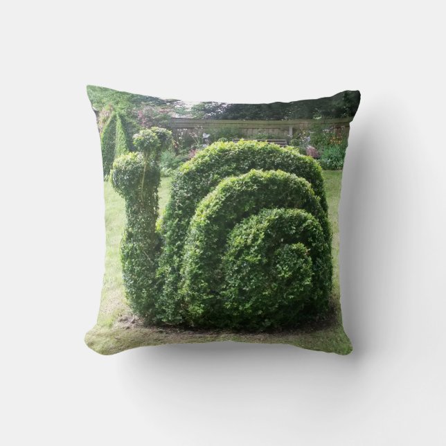 Topiary snail for the serious gardener cushion (Front)