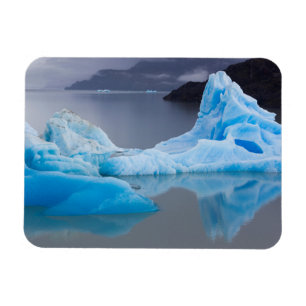 Torres del Paine National Park, Glacial ice Magnet