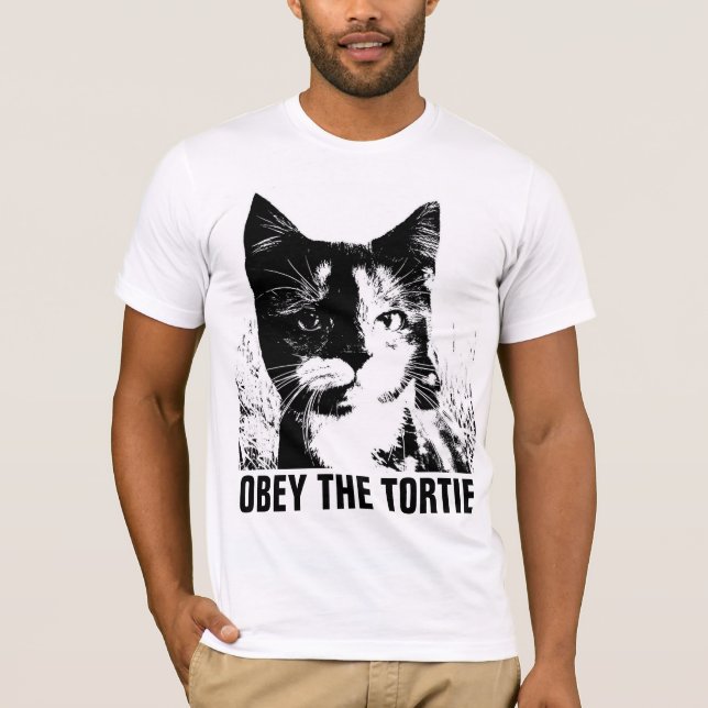 TORTOISESHELL TORTIE CAT t-shirts (Front)