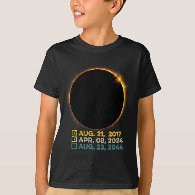 Total Solar Eclipse 2024 Totality Checklist 2017 2 T-Shirt (Front)