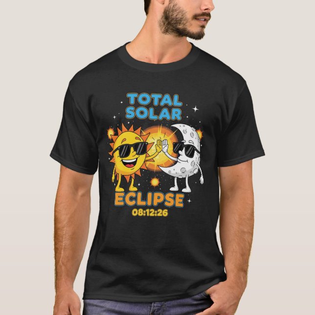Total solar eclipse 2026 T-Shirt (Front)