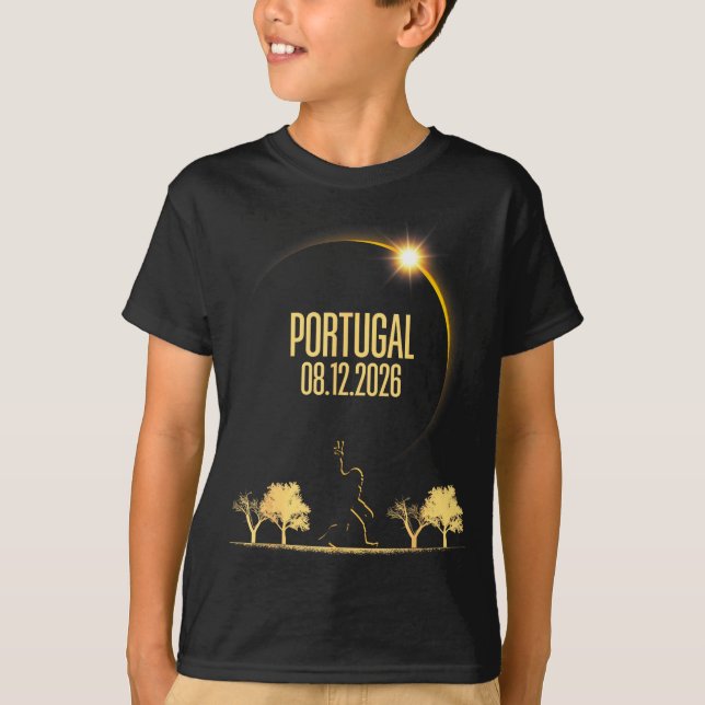 Total Solar Eclipse Bigfoot 08 Design T-Shirt (Front)