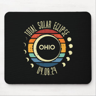 Total Solar Eclipse Ohio Sunset Retro 04.08.24 Men Mouse Pad
