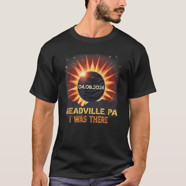 Total Solar Eclipse Retro Meadville Pennsylvania P T-Shirt (Front)