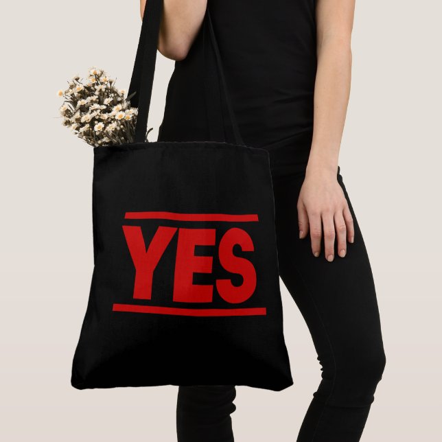 Tote Bag Yes (Close Up)