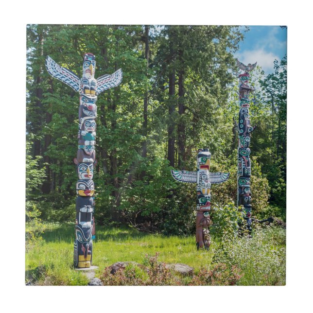 Totems in Stanley Park, Vancouver Canada Tile (Front)