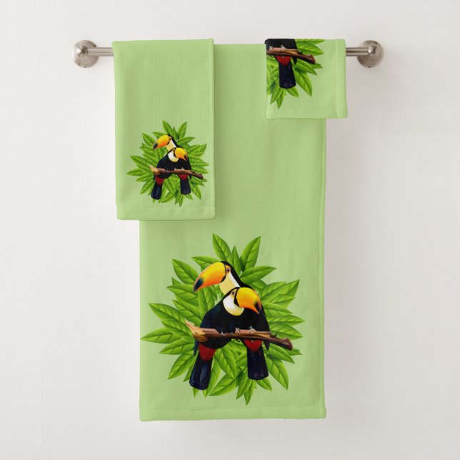 Toucan Duo Green Bath Towel Set (Insitu)