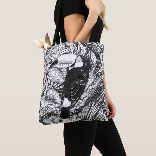 Toucan tropical garden tote bag (Close Up)