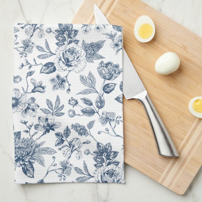 Touch of Elegance Garden Toile Tea Towel (Quarter Fold)