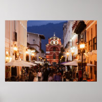 Tourists On San Cristobal De Las Casas Street